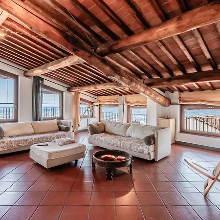 La Terrazza Di Elas